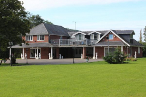 Vijaygardens Mid Walsh Minimum 3 nights stay